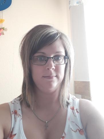 Anita, 36 éves százhalombattai társkereső nő profil fotója