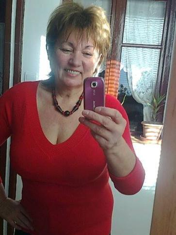 Margit, 75 éves kunbajai társkereső nő profil fotója