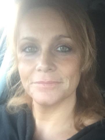 Eszter, 49 éves taksonyi társkereső nő profil fotója