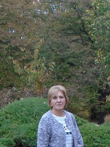 Teri, 67 éves jászberényi társkereső nő profil fotója