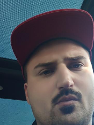 Attila, 36 éves szentlászlói társkereső férfi profil fotója