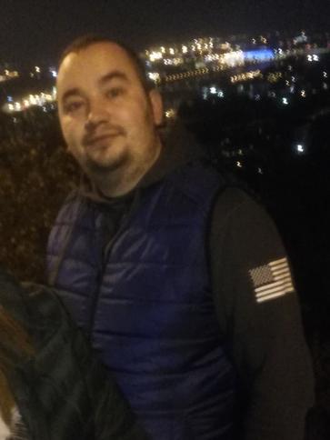 Tamás, 38 éves becsvölgyei társkereső férfi profil fotója