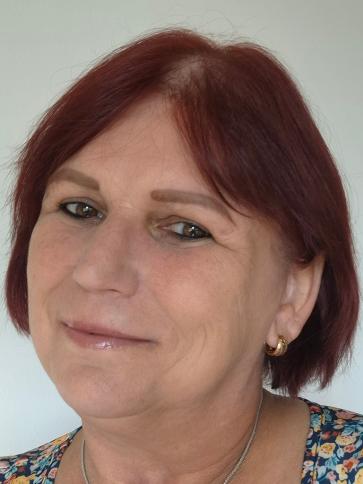 Tünde, 53 éves Budapest XI. kerületi társkereső nő profil fotója