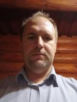 Sziasztok! Zoltán vagyok. Online táci randizni vágyó nők kattinsatok a kedvenc gombra.