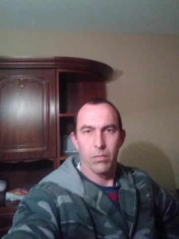 Zoltán, 44 éves szabadbattyáni társkereső férfi profil fotója