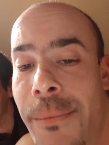 Béla, 46 éves szegedi társkereső férfi profil fotója