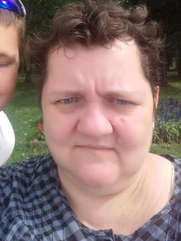 Karolin, 50 éves ceglédi társkereső nő profil fotója