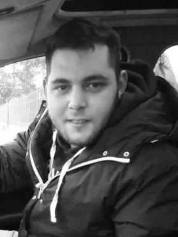Balázs, 32 éves poroszlói társkereső férfi profil fotója