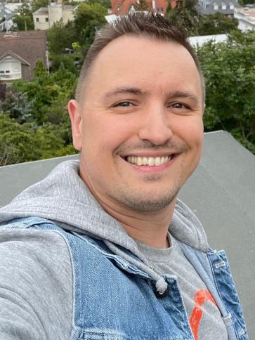 Attila, 38 éves Budapest I. kerületi társkereső férfi profil fotója