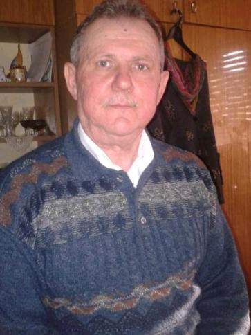 Csaba, 62 éves nagykőrösi társkereső férfi profil fotója Csaba, 62 éves nagykőrösi társkereső férfi profil fotója