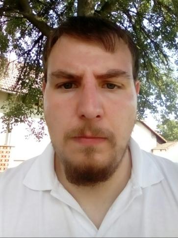 Sándor, 32 éves tiszajenői társkereső férfi profil fotója
