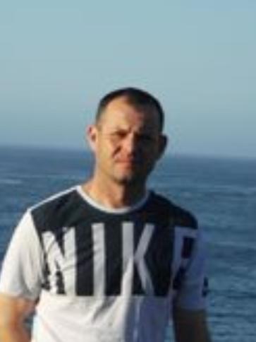 Attila, 47 éves bakonysárkányi társkereső férfi profil fotója