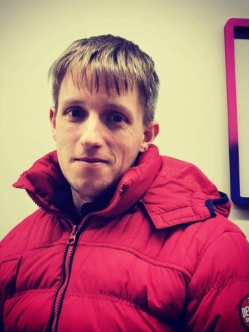 Zsolt, 39 éves vecsési társkereső férfi profil fotója