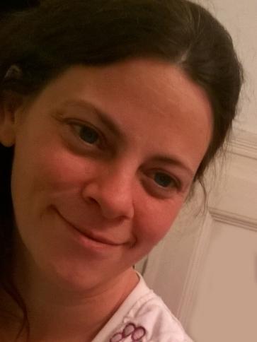 Anikó, 48 éves zebegényi társkereső nő profil fotója