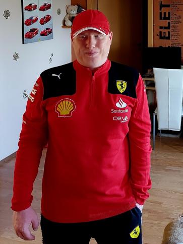 Roland, 39 éves nemesvámosi társkereső férfi profil fotója