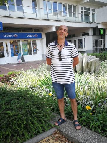 Dávid, 52 éves kistarcsai társkereső férfi profil fotója Dávid, 52 éves kistarcsai társkereső férfi profil fotója