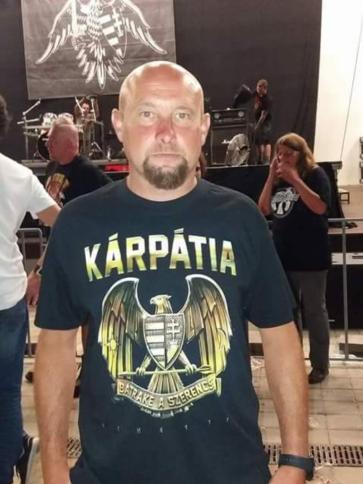 Hopotovszki, 49 éves vasszécsenyi társkereső férfi profil fotója Hopotovszki, 49 éves vasszécsenyi társkereső férfi profil fotója