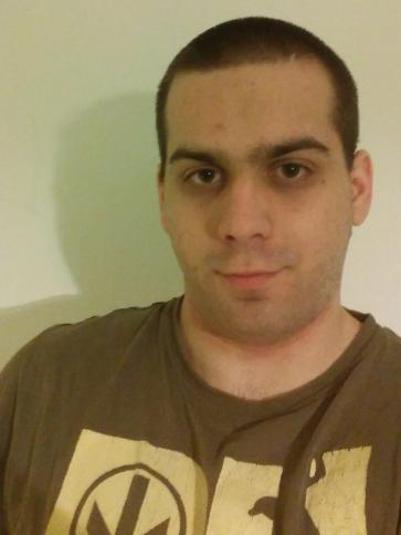 Olivér, 30 éves besnyői társkereső férfi profil fotója
