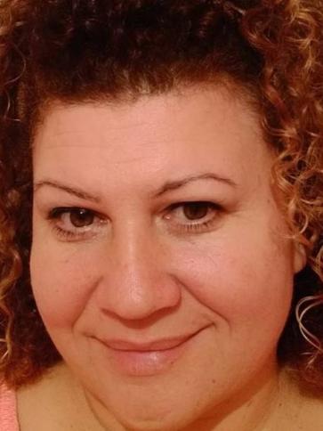 Anda, 56 éves veresegyházi társkereső nő profil fotója Anda, 56 éves veresegyházi társkereső nő profil fotója