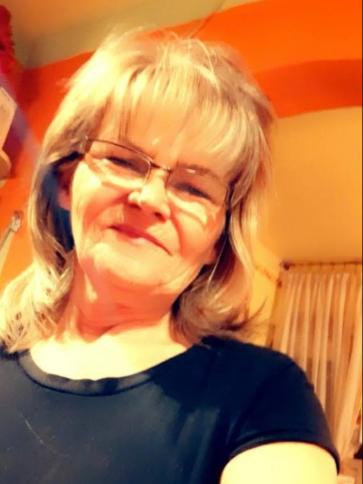 Éva, 62 éves nyírkarászi társkereső nő profil fotója