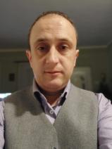 Sziasztok! Norbert vagyok. Diplomás zalaszentgróti társkereső nőket keresek ismerkedési célból.