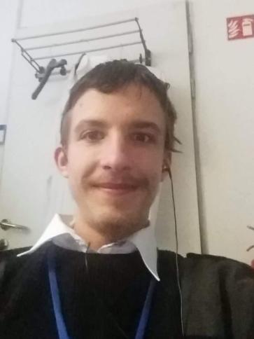 Dávid, 26 éves tápiógyörgyei társkereső férfi profil fotója