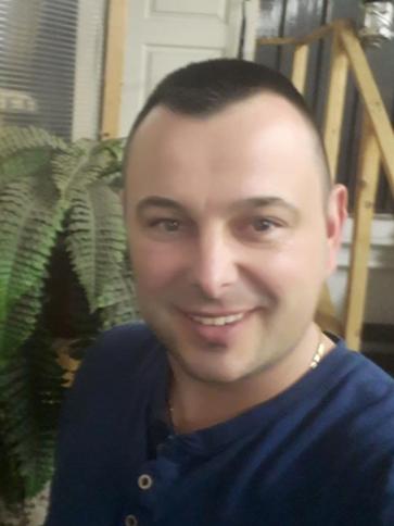 Janos, 45 éves békésszentandrási társkereső férfi profil fotója