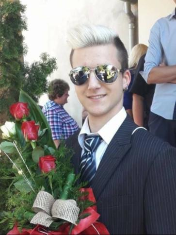 Ákos, 26 éves szlovákiai társkereső férfi profil fotója