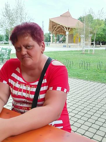 Piroska, 58 éves ócsai társkereső nő profil fotója Piroska, 58 éves ócsai társkereső nő profil fotója