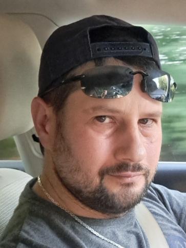 István, 37 éves bácsalmási társkereső férfi profil fotója István, 37 éves bácsalmási társkereső férfi profil fotója