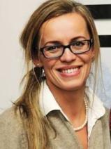 Sziasztok! Beadub vagyok. Diplomás írországi párkereső férfiakat keresek randizni.