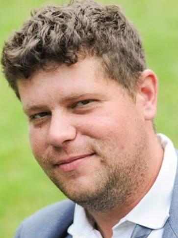 Péter, 36 éves helvéciai társkereső férfi profil fotója