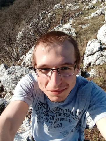 László, 29 éves várpalotai társkereső férfi profil fotója