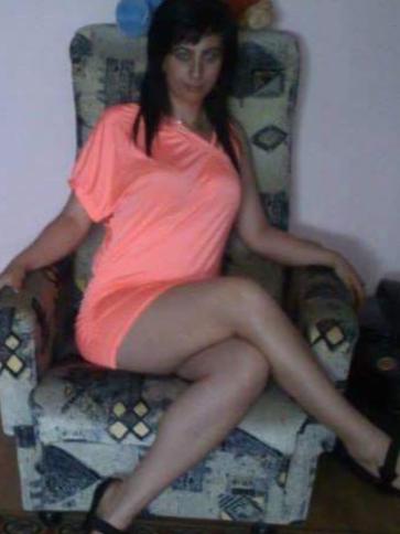 Bernadett, 34 éves rétközberencsi társkereső nő profil fotója