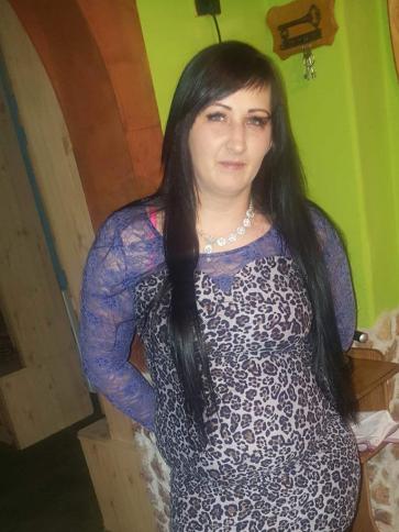 Szabina, 34 éves lábatlani társkereső nő profil fotója