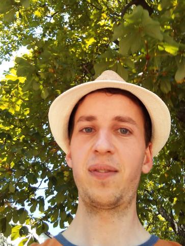 Laci, 32 éves csurgói társkereső férfi profil fotója