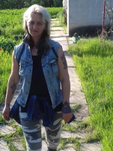 Márta, 54 éves kunszentmártoni társkereső nő profil fotója