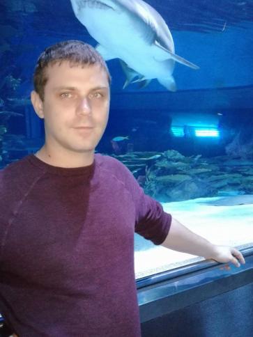 Gábor, 41 éves székesfehérvári társkereső férfi profil fotója