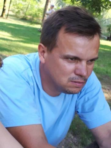 László, 48 éves ebesi társkereső férfi profil fotója