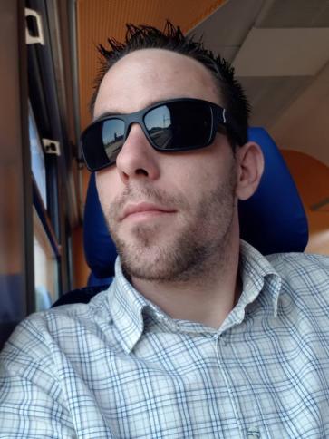 Péter, 34 éves úrkúti társkereső férfi profil fotója