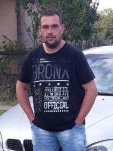 Feco, 37 éves derecskei társkereső férfi profil fotója