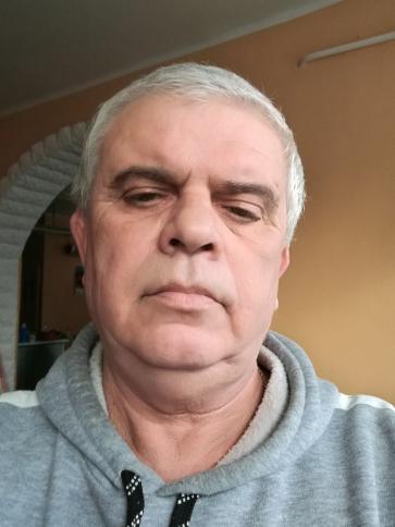 Zoli, 60 éves tornyospálcai társkereső férfi profil fotója