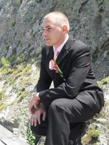 Gábor, 37 éves szerencsi társkereső férfi profil fotója