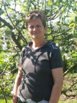 Sziasztok! Erika vagyok. Komoly szörényi társkereső férfiak jelentkezését várom.