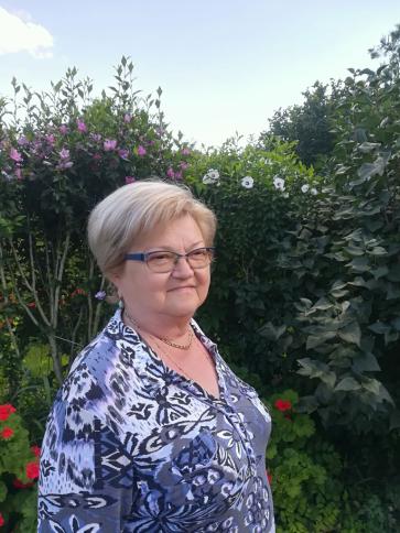 Gizike, 73 éves dévaványai társkereső nő profil fotója