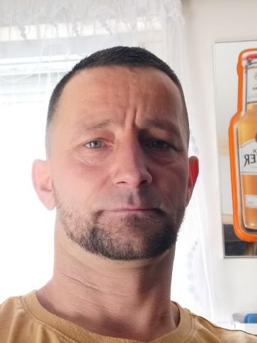 György, 44 éves ózdi társkereső férfi profil fotója