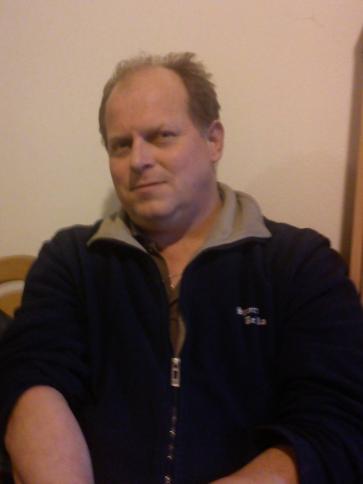 Imre, 54 éves hajmáskéri társkereső férfi profil fotója