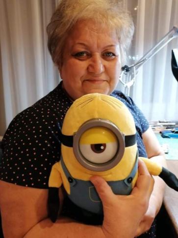 Csilla, 62 éves tokaji társkereső nő profil fotója