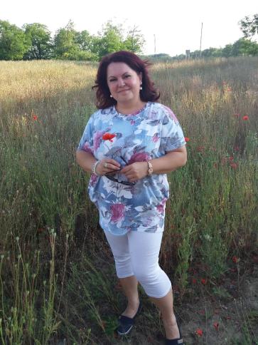 Eszter, 47 éves szabadszállási társkereső nő profil fotója
