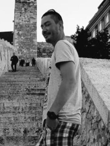 Attila, 39 éves veresegyházi társkereső férfi profil fotója